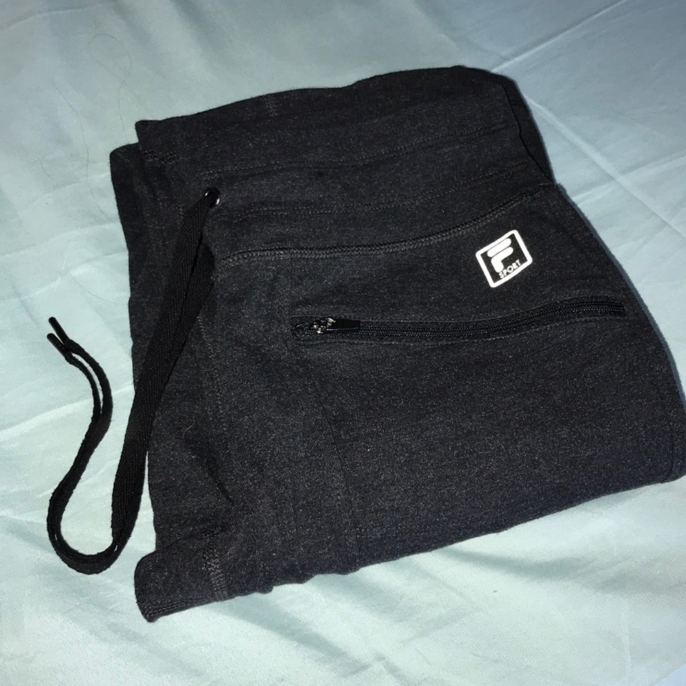 Grey yoga pants